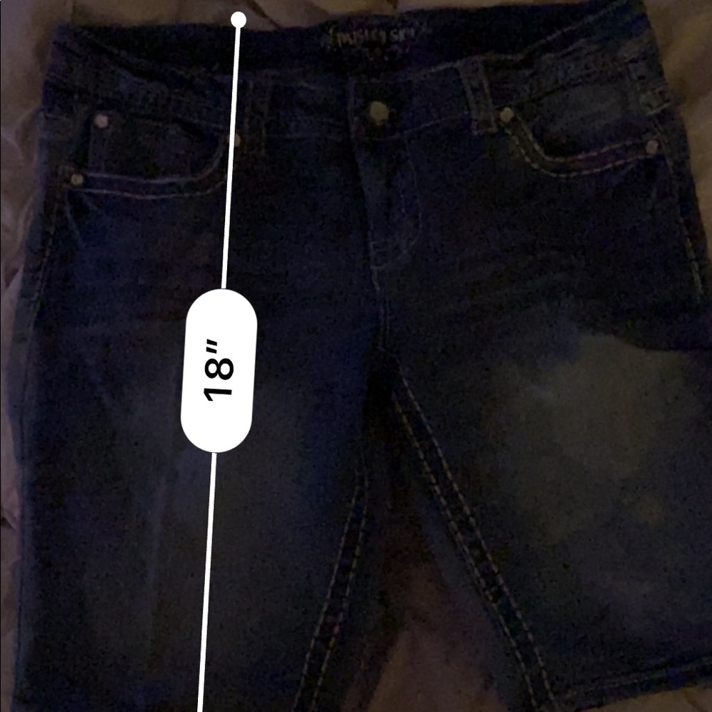 Jean shorts - Picture 3 of 4